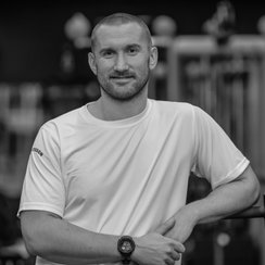 PT oskar Persson licenserad personlig tränare på gym i malmö